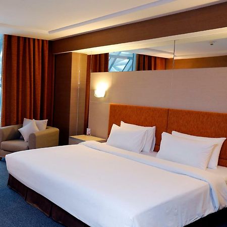 Miracle Transit Hotel Bang Phli Luaran gambar