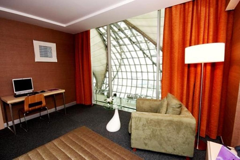 Miracle Transit Hotel Bang Phli Luaran gambar